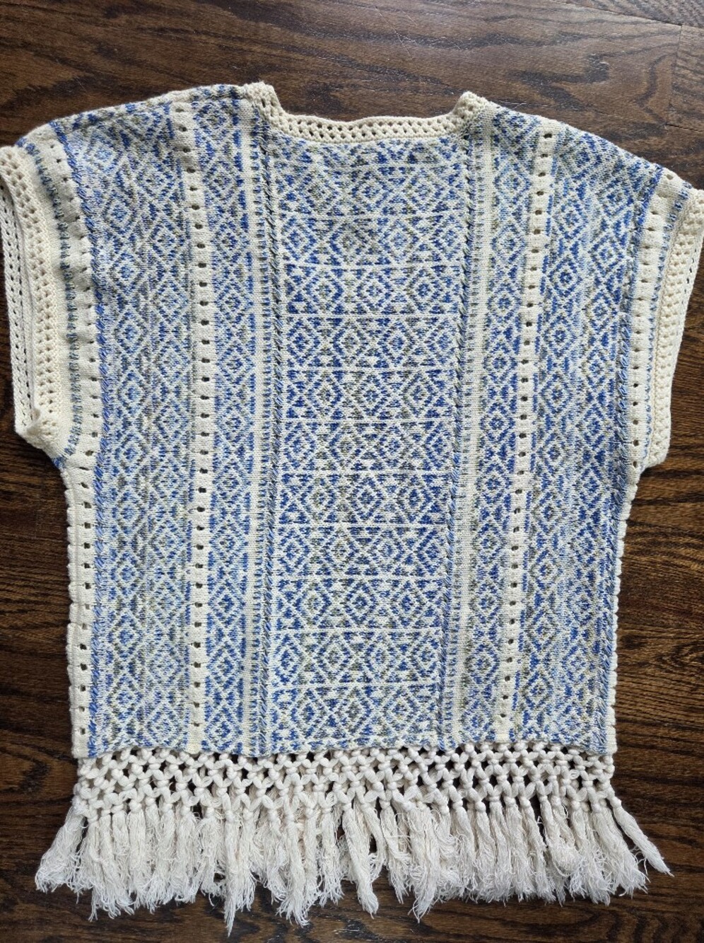 Miss Me Boho Geometric Knit Fringe Sweater Vest Top Blue Cream Large - Picture 7 of 7